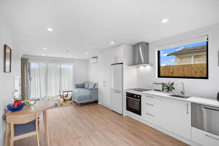 1/4 Mead Street Avondale_4