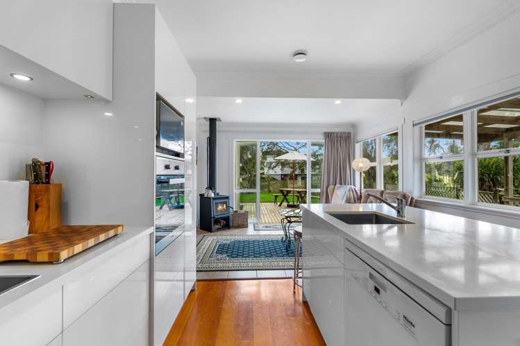 1 Taurikura Street Whangarei Heads_16