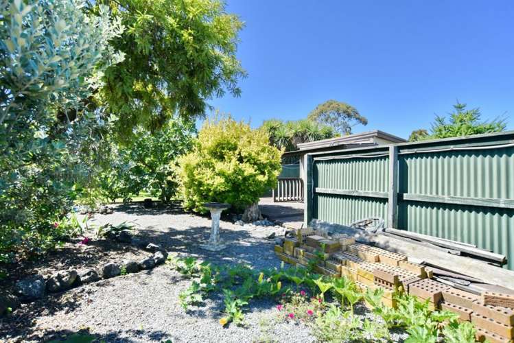 68 Sylvan Street Hillmorton_19