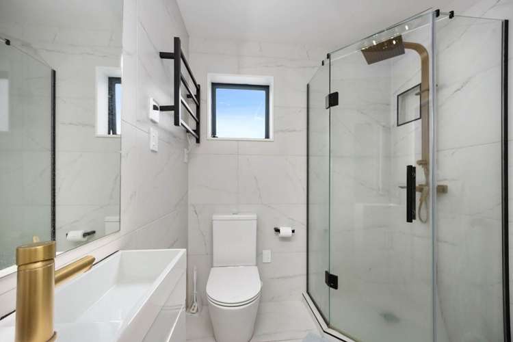 3182E Great North Road New Lynn_8