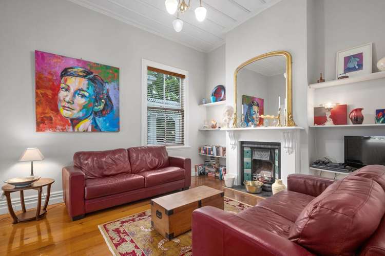 5 Shoal Bay Road Devonport_6