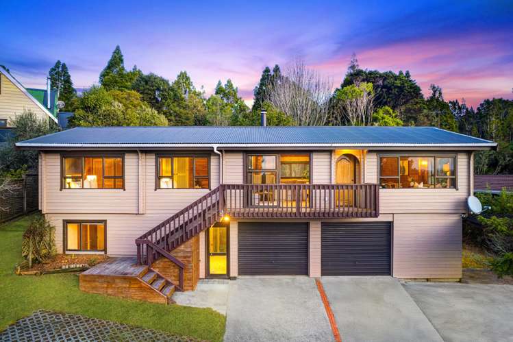 98 Daffodil Street Titirangi_0