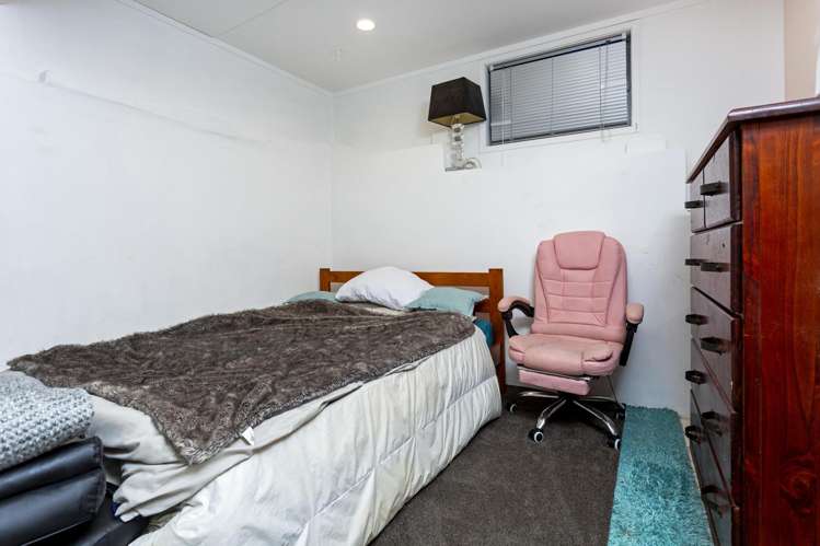 71 Lauderdale Road Birkdale_15