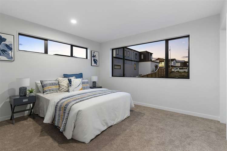 65 Headsail Drive Long Bay_17