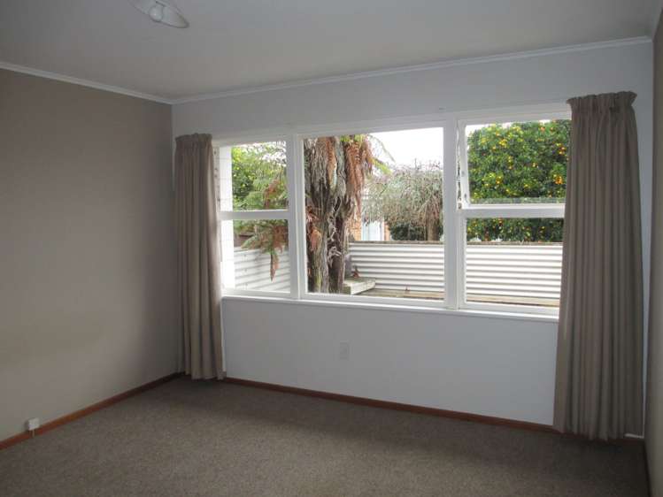 7 Leeds Street Silverdale_9