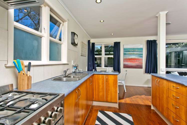 51 Lauderdale Road Birkdale_6