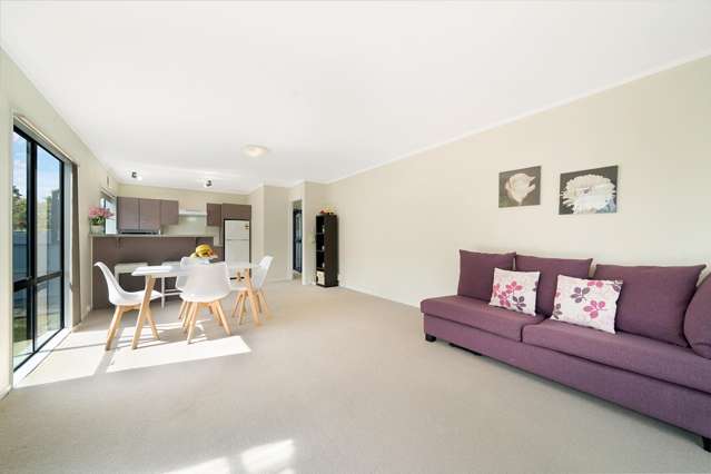 1/23 Mickle Street Te Atatu South_4