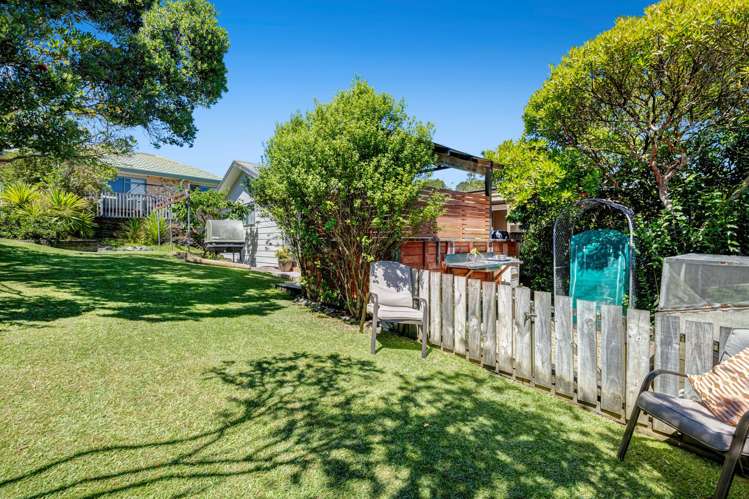 28 Gilshennan Valley Red Beach_24