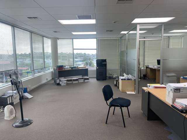 2F, 5 Ceres Court Rosedale_2