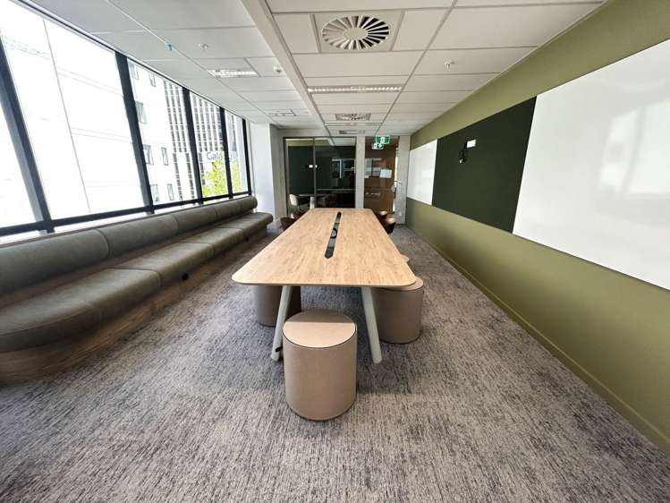 2 Wakefield Street City Centre_9