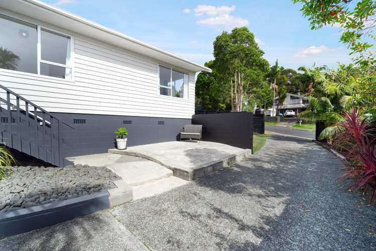 7 Kotinga Avenue Glen Eden_25