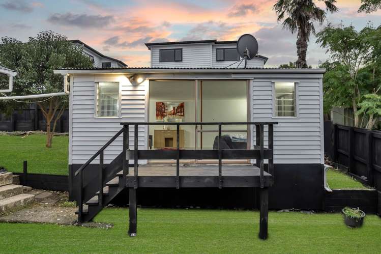 3/4173A Great North Road Glen Eden_23