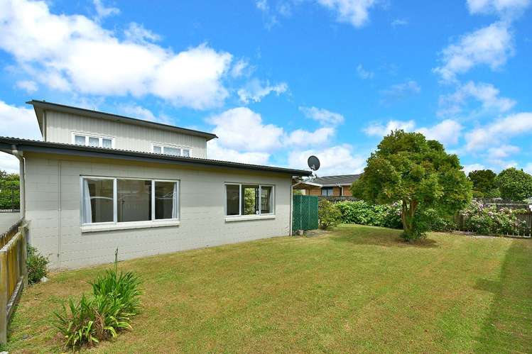 168a Centreway Road Orewa_0