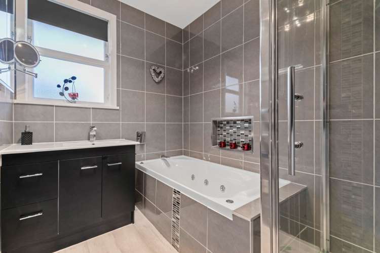 3 Rudd Crescent Redwoodtown_6