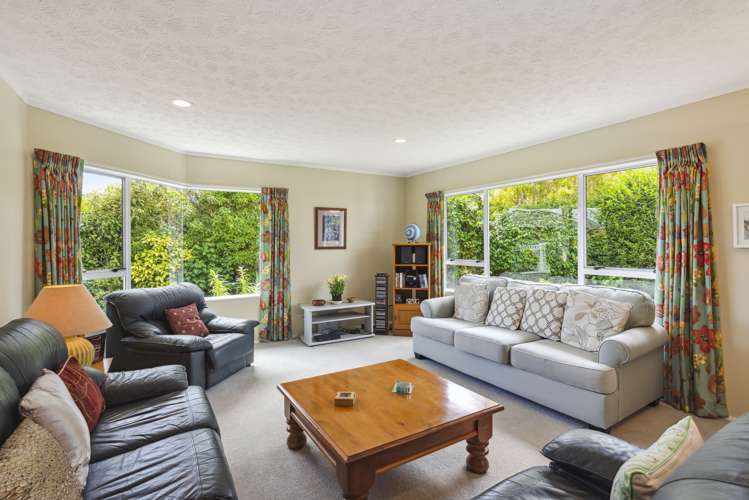 13 Runanga Grove Waikanae_9