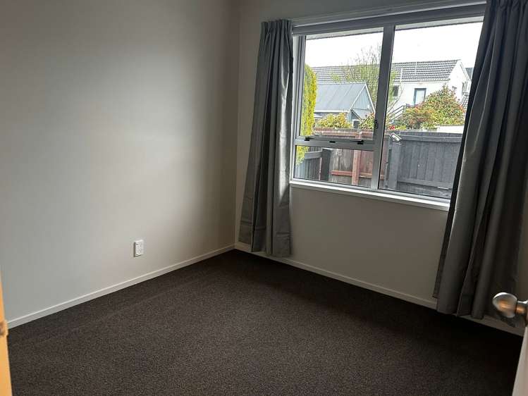 2/19 Boon Street Sydenham_13