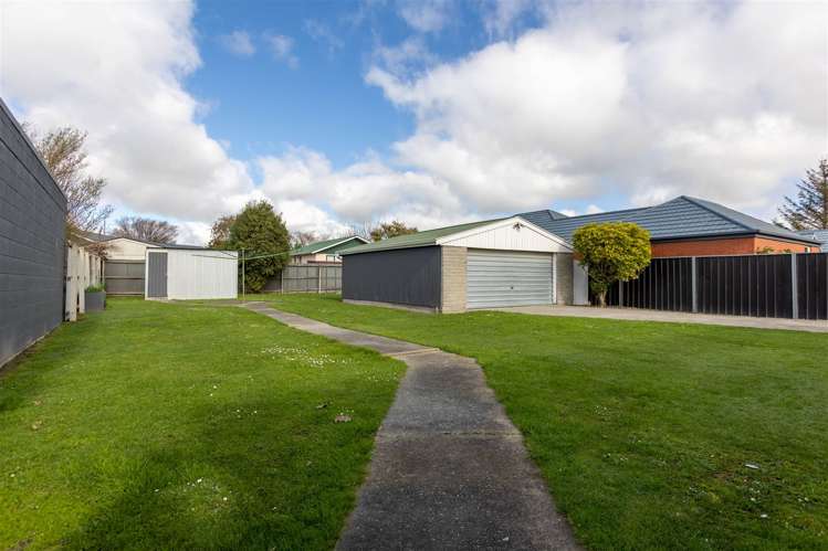 391 Yaldhurst Road Russley_15