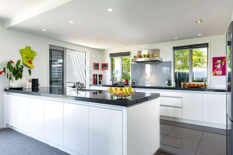 7 Golf View Close Fairhall_5