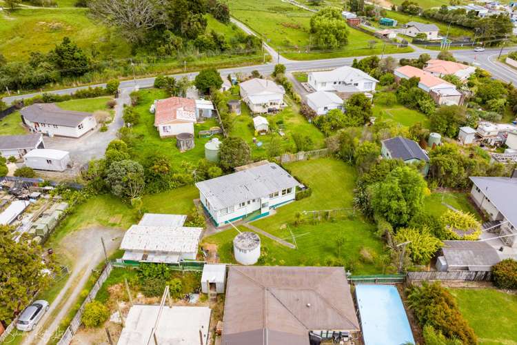 8 Depot Road Paparoa_34