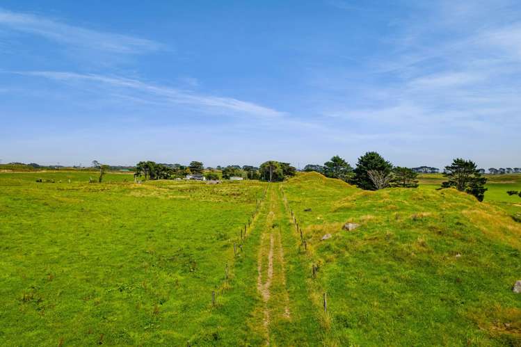 955 Opua Road Opunake_34