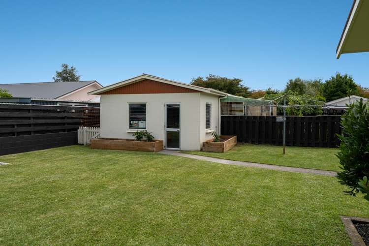 8 Woodstock Crescent Cambridge_21