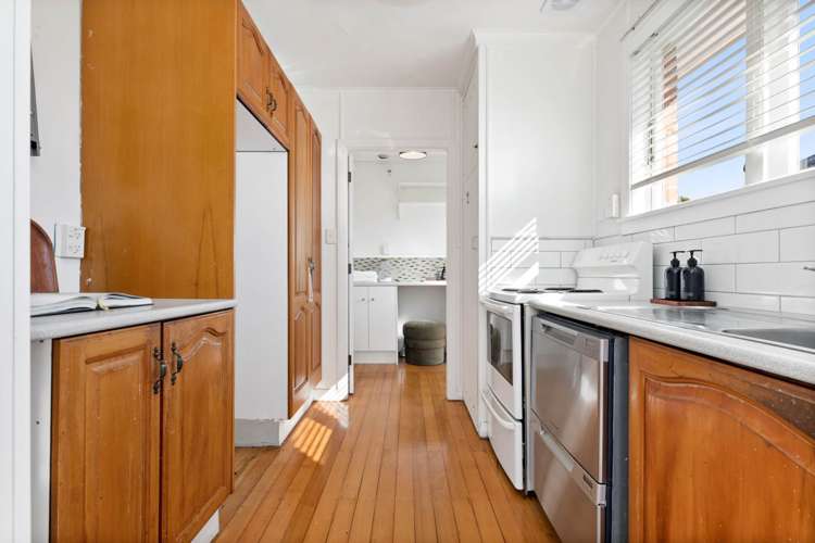 28 Weybridge Crescent Glen Innes_13