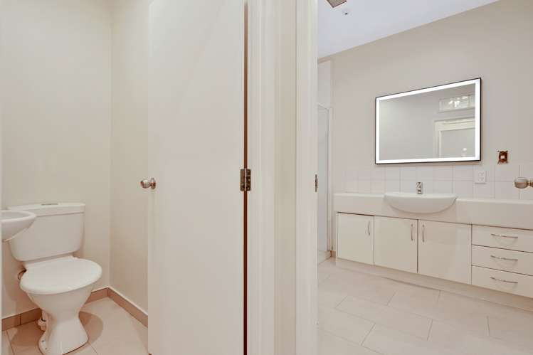 2k/72 Wellesley Street Auckland Central_6