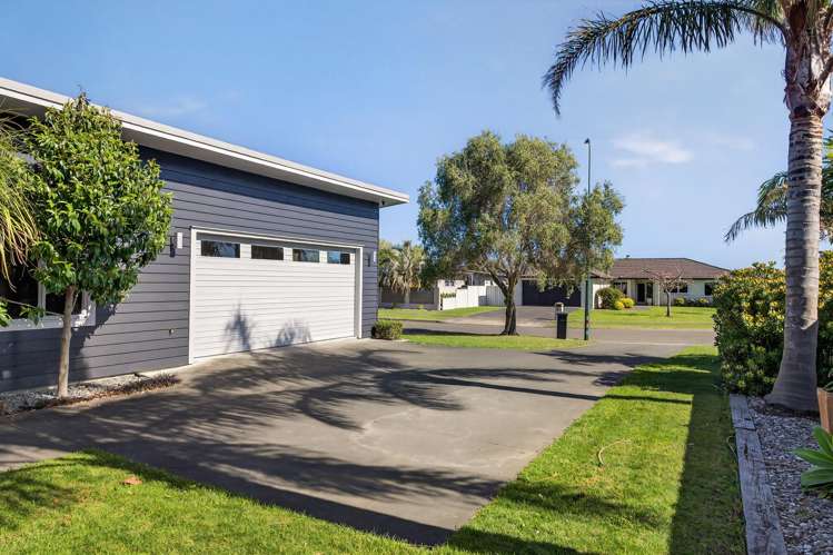 15 Pohutukawa Grove Lytton West_29