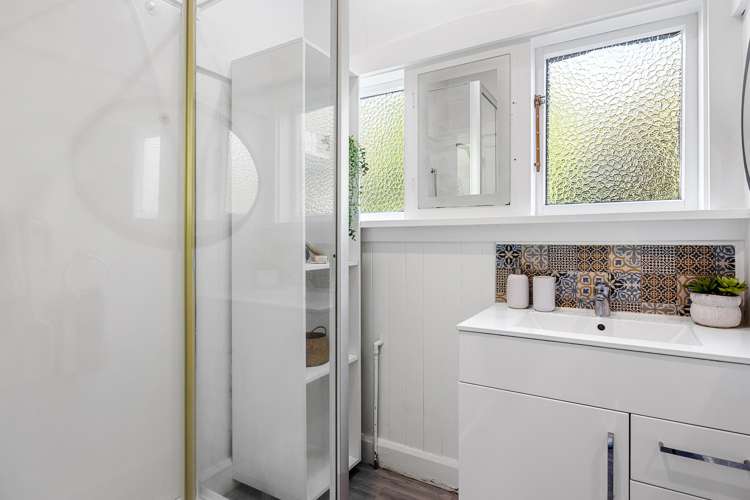 8 Walsall Street Addington_11