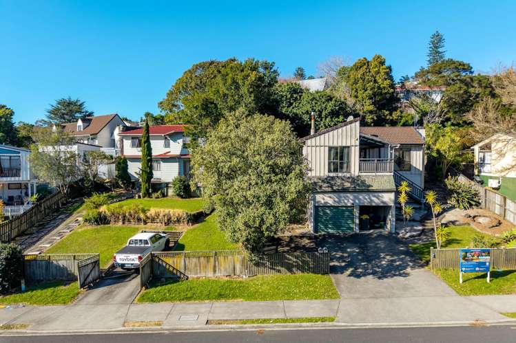81 Oaktree Avenue_1