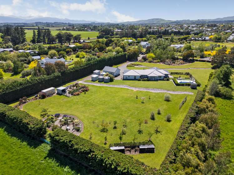 6 Campbell Drive Martinborough_24