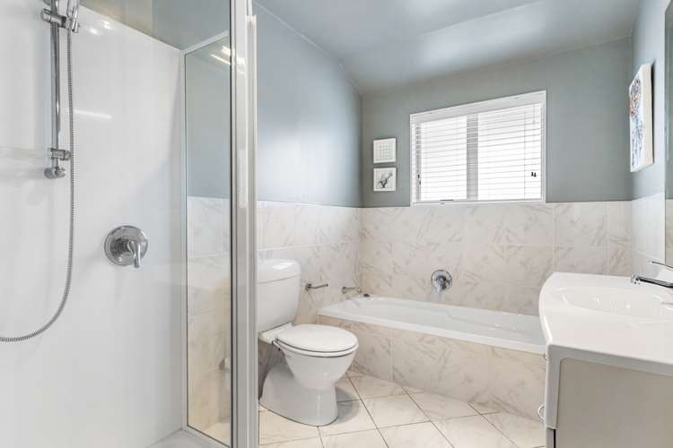 28a Captain Scott Road Glen Eden_10