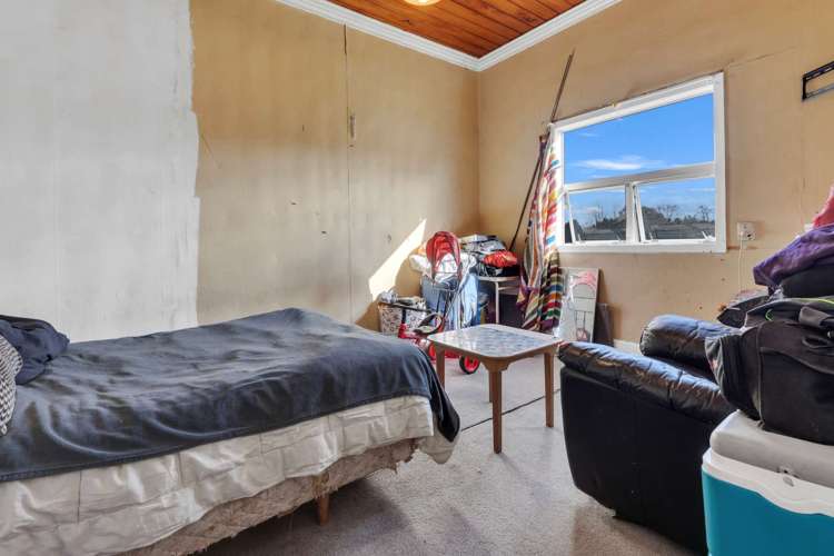 289 High Street Dannevirke_12