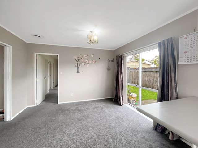 15 Peppertree Glade Kelvin Grove_2