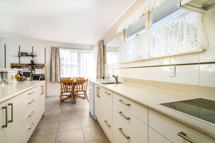 60 Fitzwater Place Henderson_16