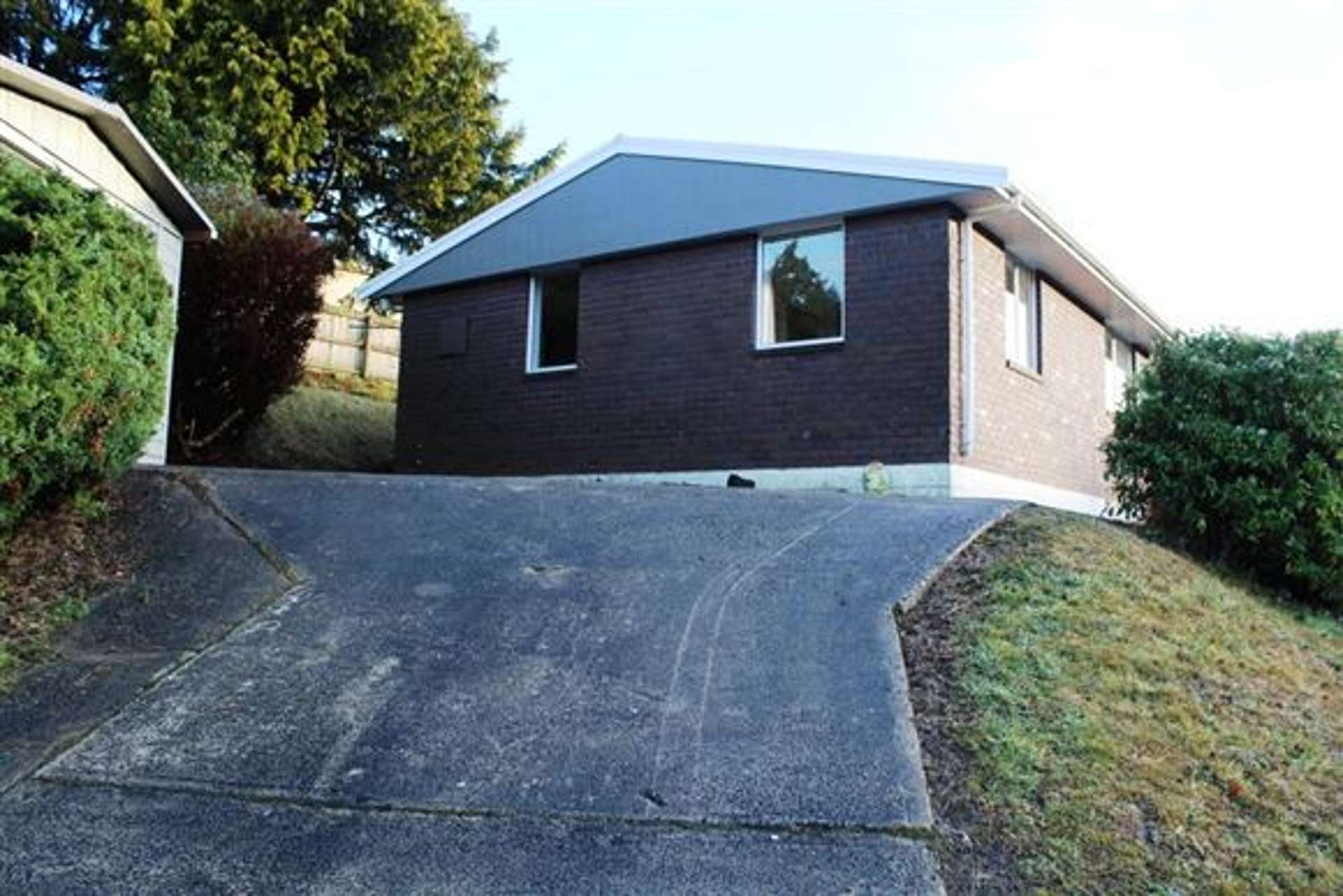 372 Kaikorai Valley Road Bradford_0