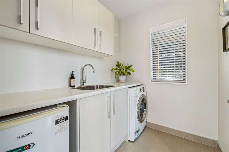 74 Moncks Spur Road Redcliffs_16