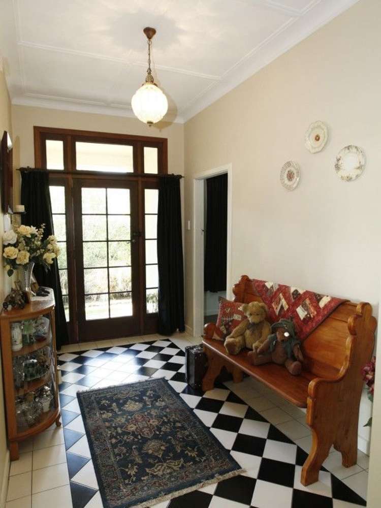 108 Duke Street Gladstone_18