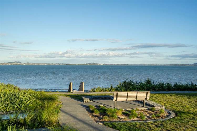 17 Ocean Breeze Avenue Hobsonville_19