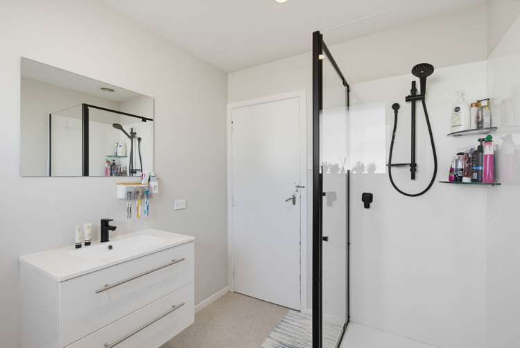 231 Conyers Street Strathern_21
