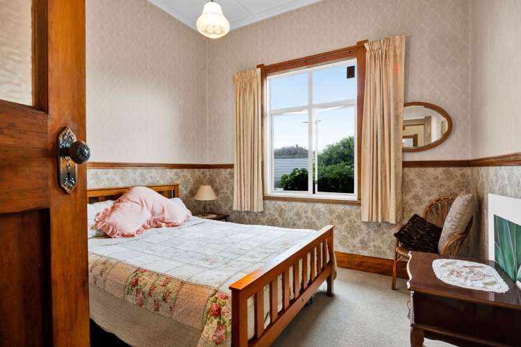 8 Lincoln Street Patea_9