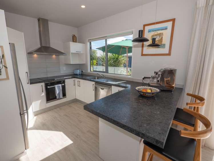 3 Protea Drive Cable Bay_14