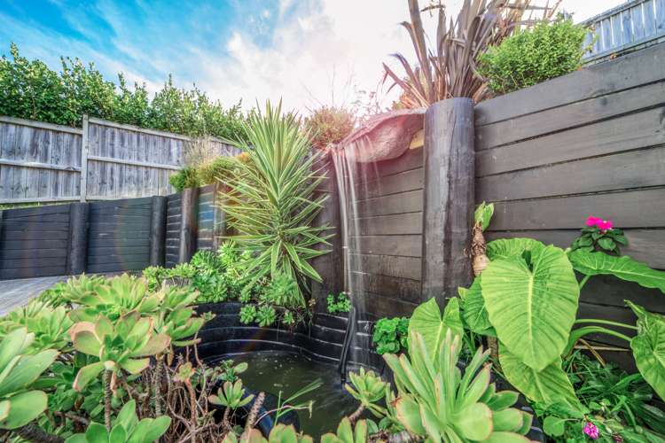 21 Bintulu Place Fairview Heights_1