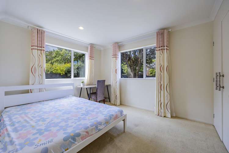 22 Merriefield Avenue Forrest Hill_6