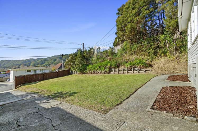 27 Fraser Street Wainuiomata_12