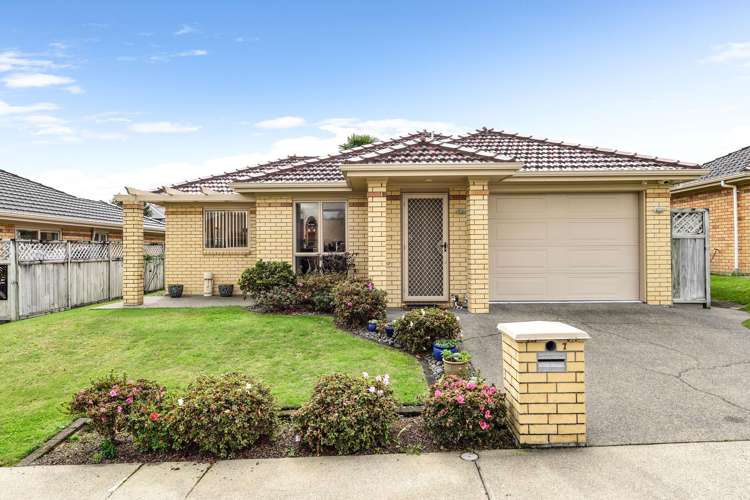 7 Sovereign Isle Lane Rototuna_1