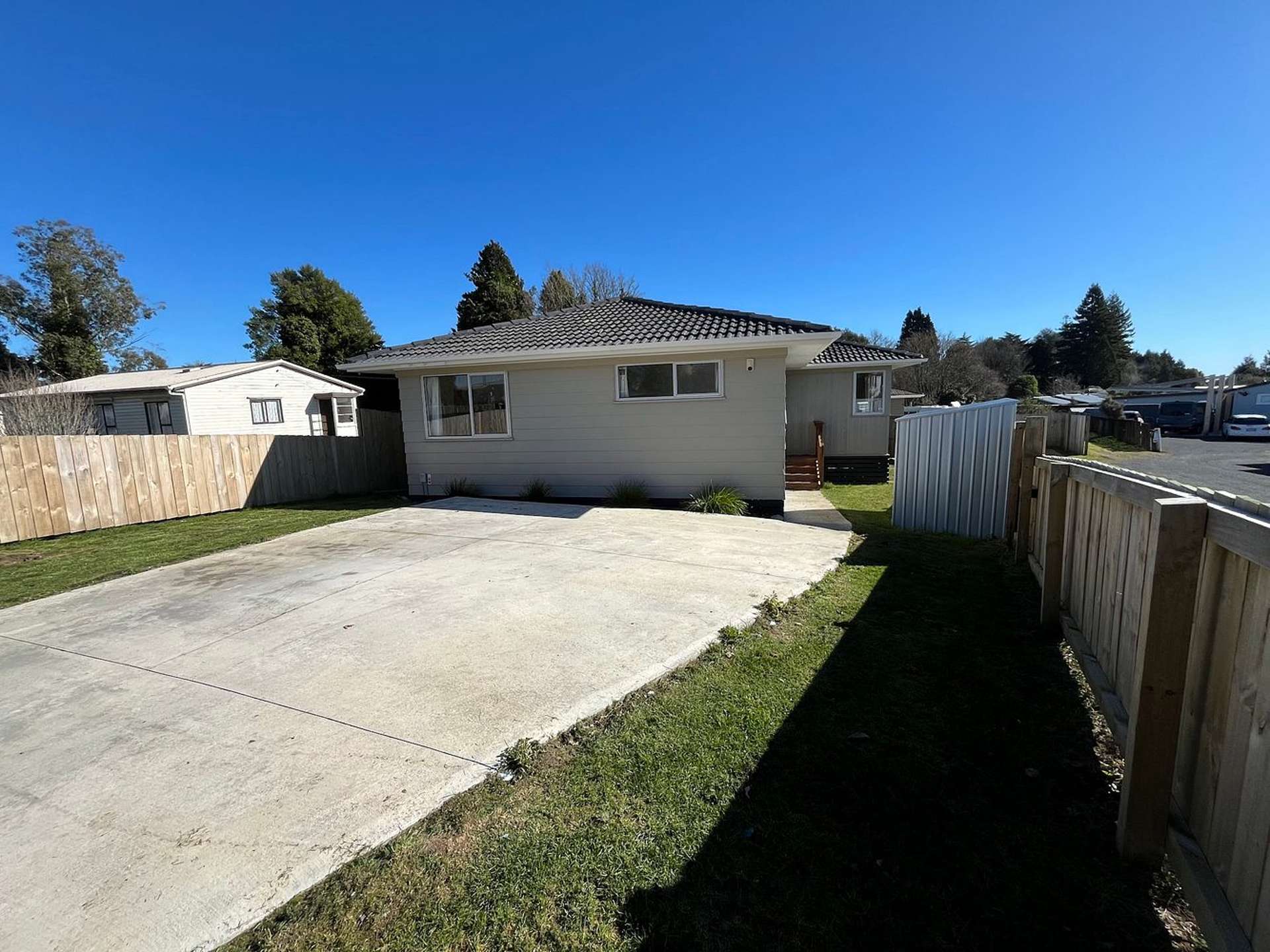 a/12 Carrington Crescent Tokoroa_0