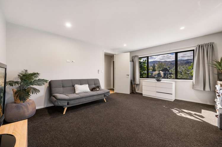 71 Stratford Drive Mount Pisa_33