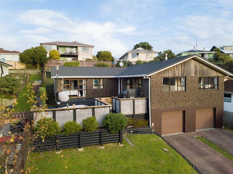 9 Langwell Place Papakowhai_34