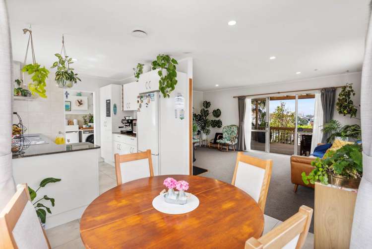 10 Kepler Place Clover Park_5